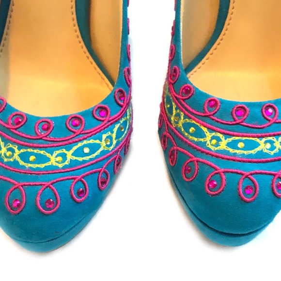 Gianni Bini Blue Suede Embroidered Stiletto Pumps - Picture 3 of 6